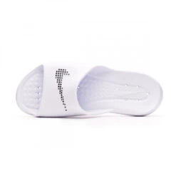 Chanclas Nike Victori One Shower Slide -Futbol Tienda chanclas nike victori one shower slide white black white 4