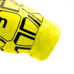 Espinillera Uhlsport Bionikshield -Futbol Tienda espinillera uhlsport bionikshield fluor yellow black 2