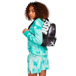 Mochila Nike Brasilia JDI Mini Niño (11 L) -Futbol Tienda mochila nike brasilia jdi mini nino black white 3
