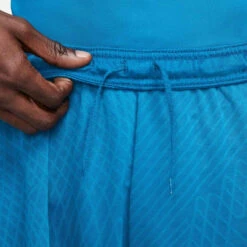 Pantalón Corto Nike Dri-Fit Strike -Futbol Tienda pantalon corto nike dri fit strike green abyss baltic blue white 3