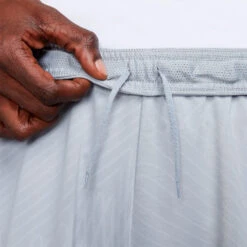 Pantalón Corto Nike Dri-Fit Strike -Futbol Tienda pantalon corto nike dri fit strike wolf grey white black 3