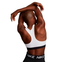 Sujetador Nike Swoosh Band Non-Padded Mujer -Futbol Tienda sujetador nike swoosh band non padded mujer white black 1