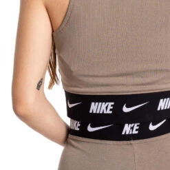 Top Nike Sportswear Crop Top Mujer -Futbol Tienda top nike nsw crop top mujer matte olive 4